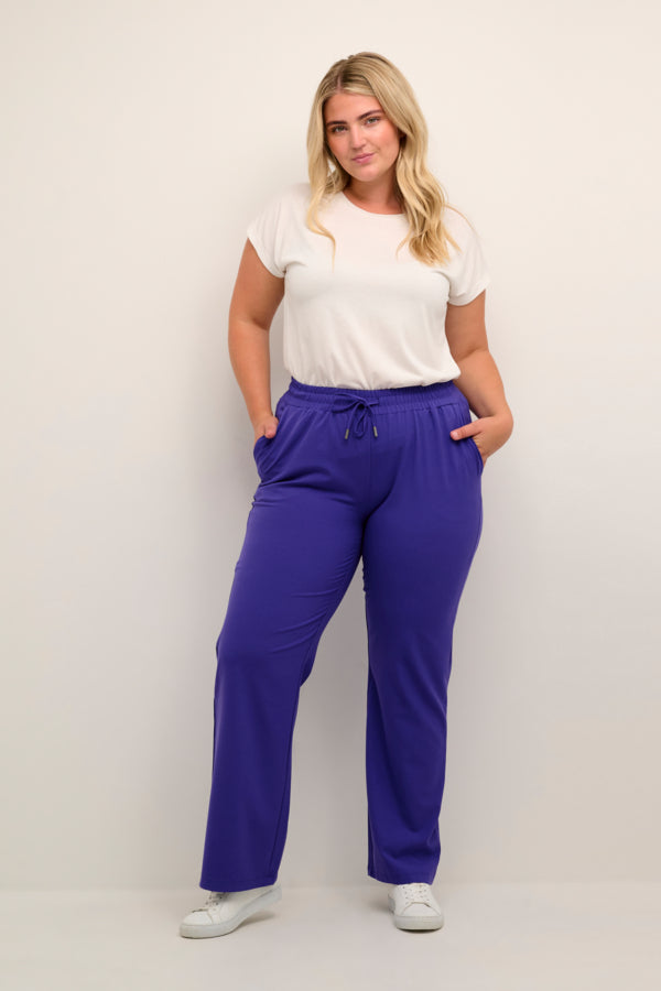 Kaffe Coletta Trousers in Purple