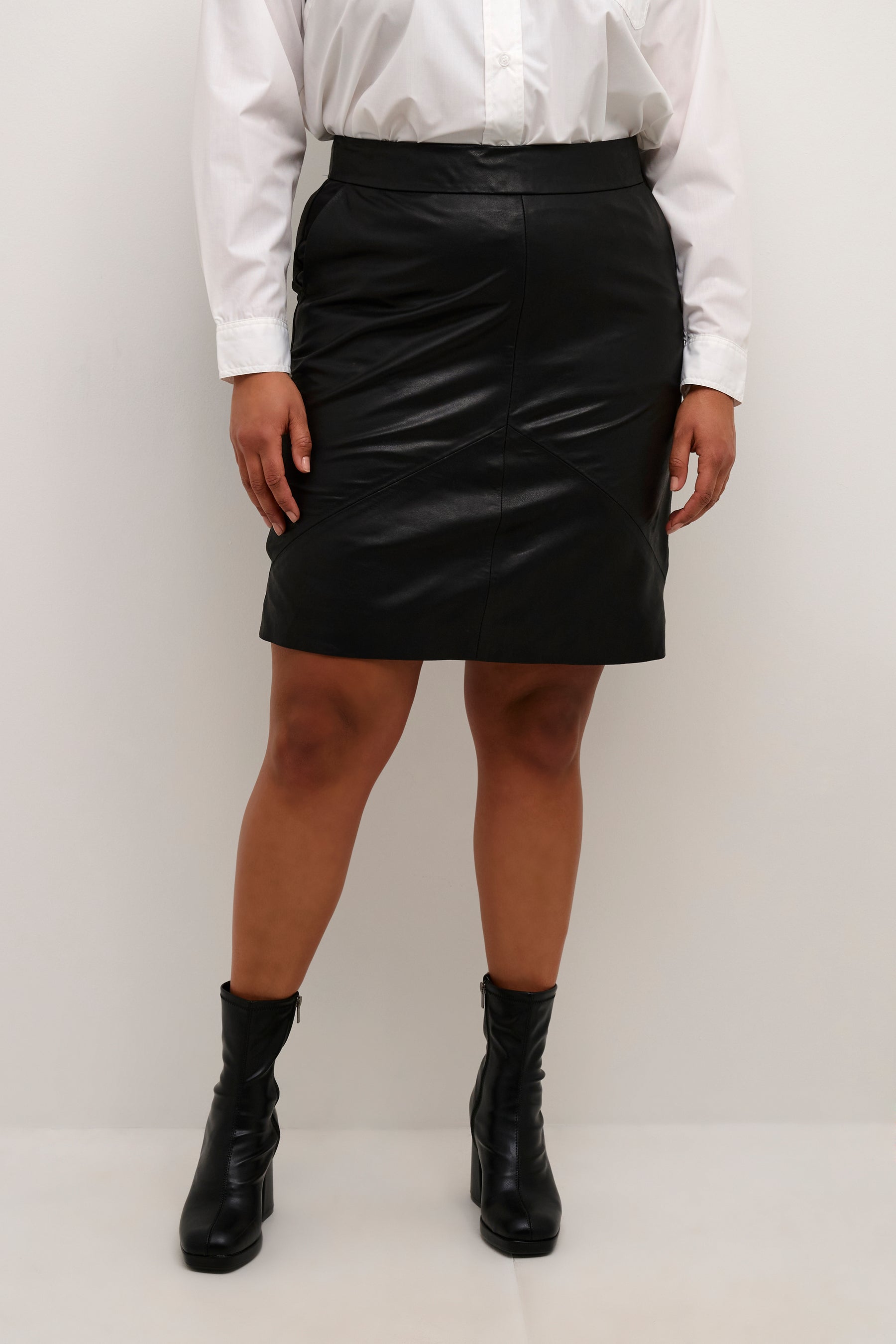 Kaffe Curve Cattia Leather Skirt