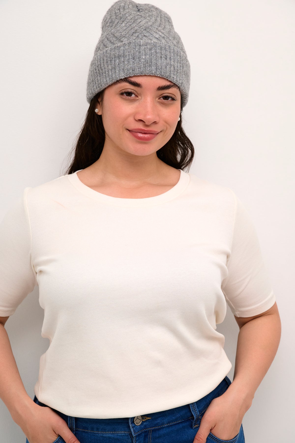 Kaffe Curve Gemma Beanie in Grey