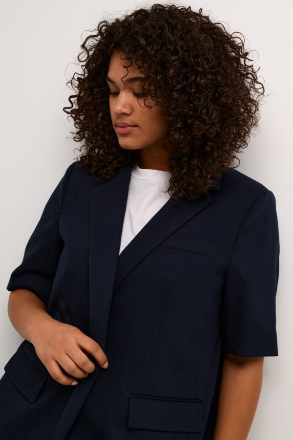 Kaffe Curve Sakira Short Sleeve Blazer in Navy