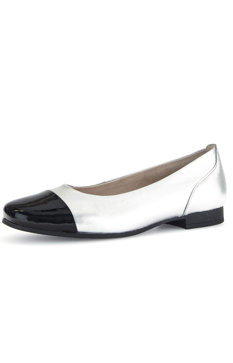 Gabor Ballerina Pump in Silver Women s Shoes Wardrobeplus.ie