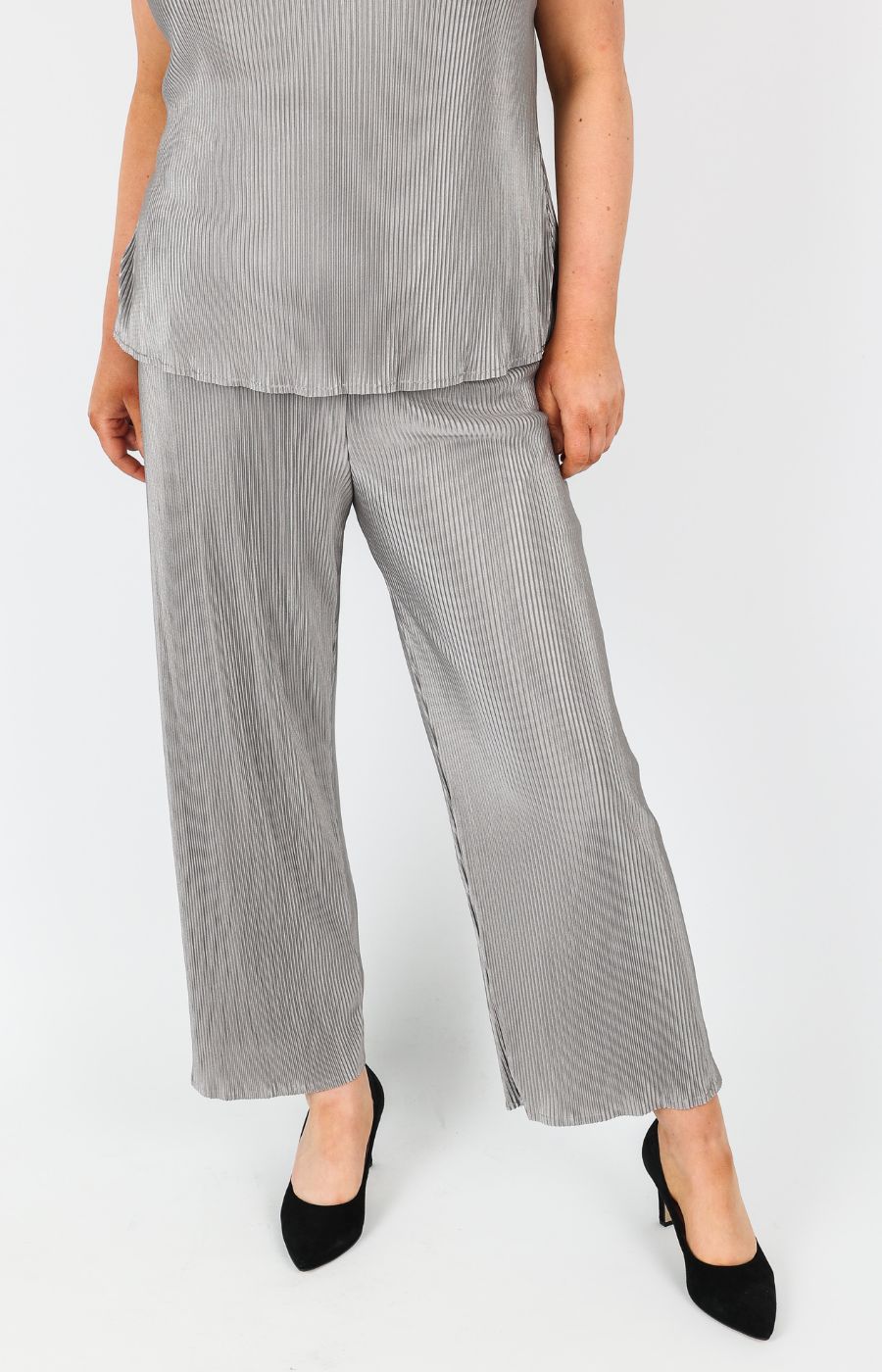 Mellomi Tina Plisse Trousers in Silver