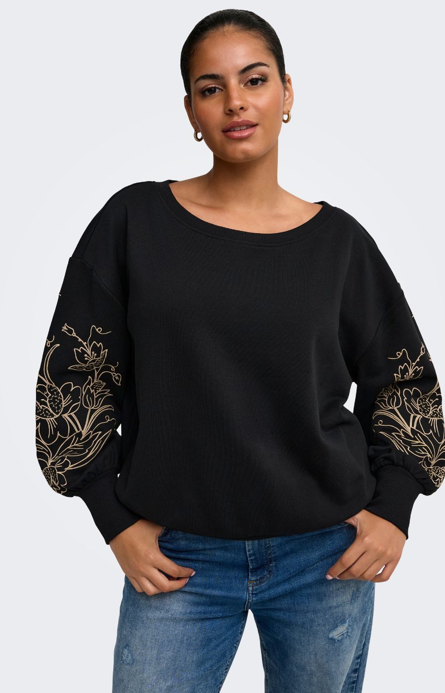Only Carmakoma Deborah Sweater in Black