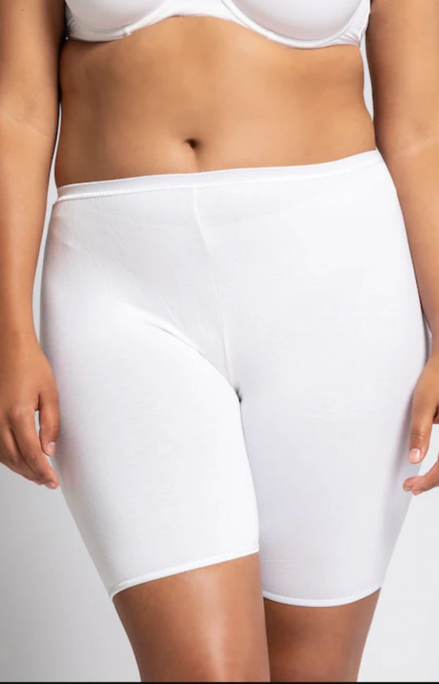 Ulla Popken White Pants in 3 Pack