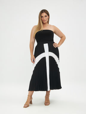 Mat Cross Black Skirt