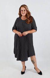 Amanda Dress in Black