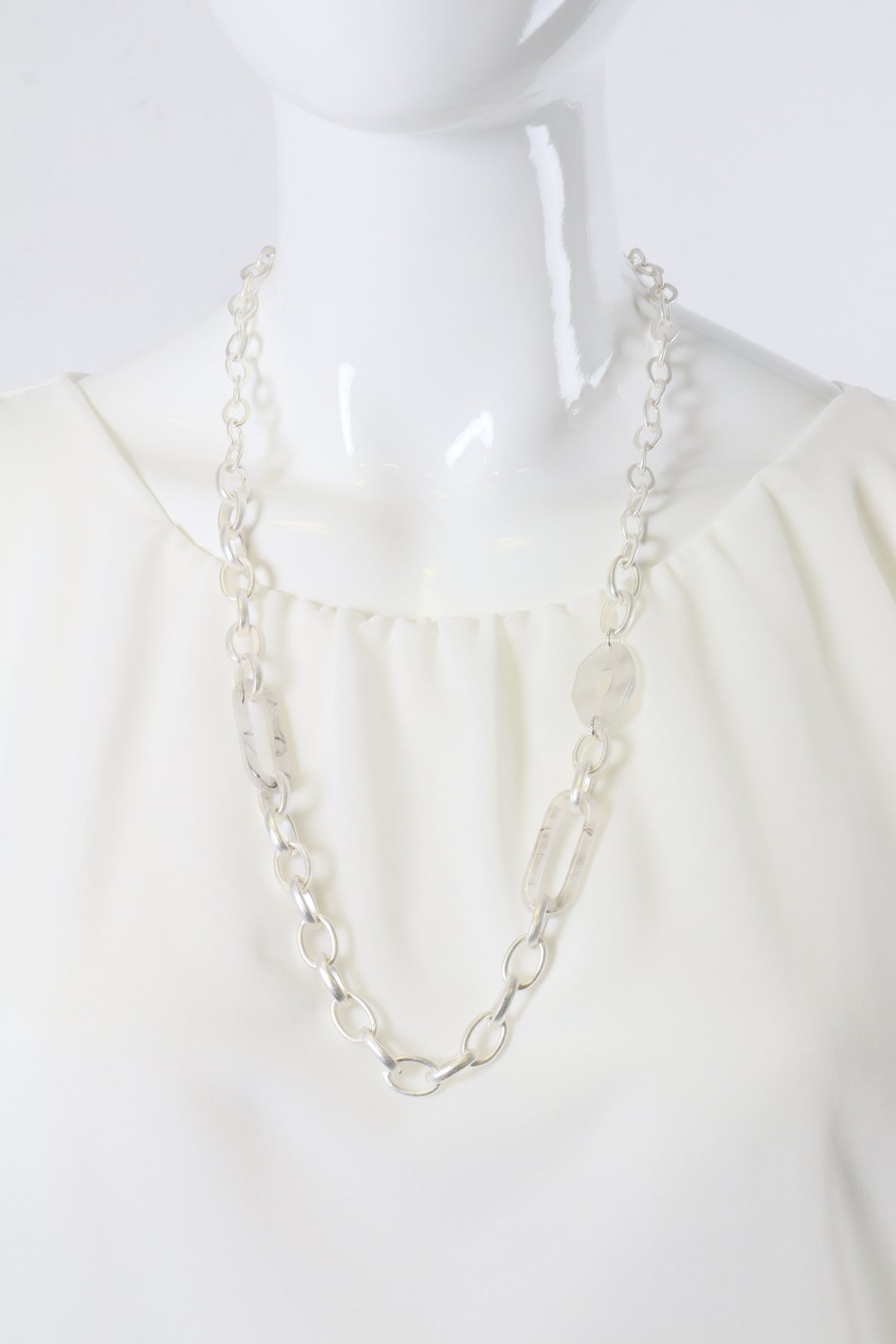 Aoibheann Necklace in Silver