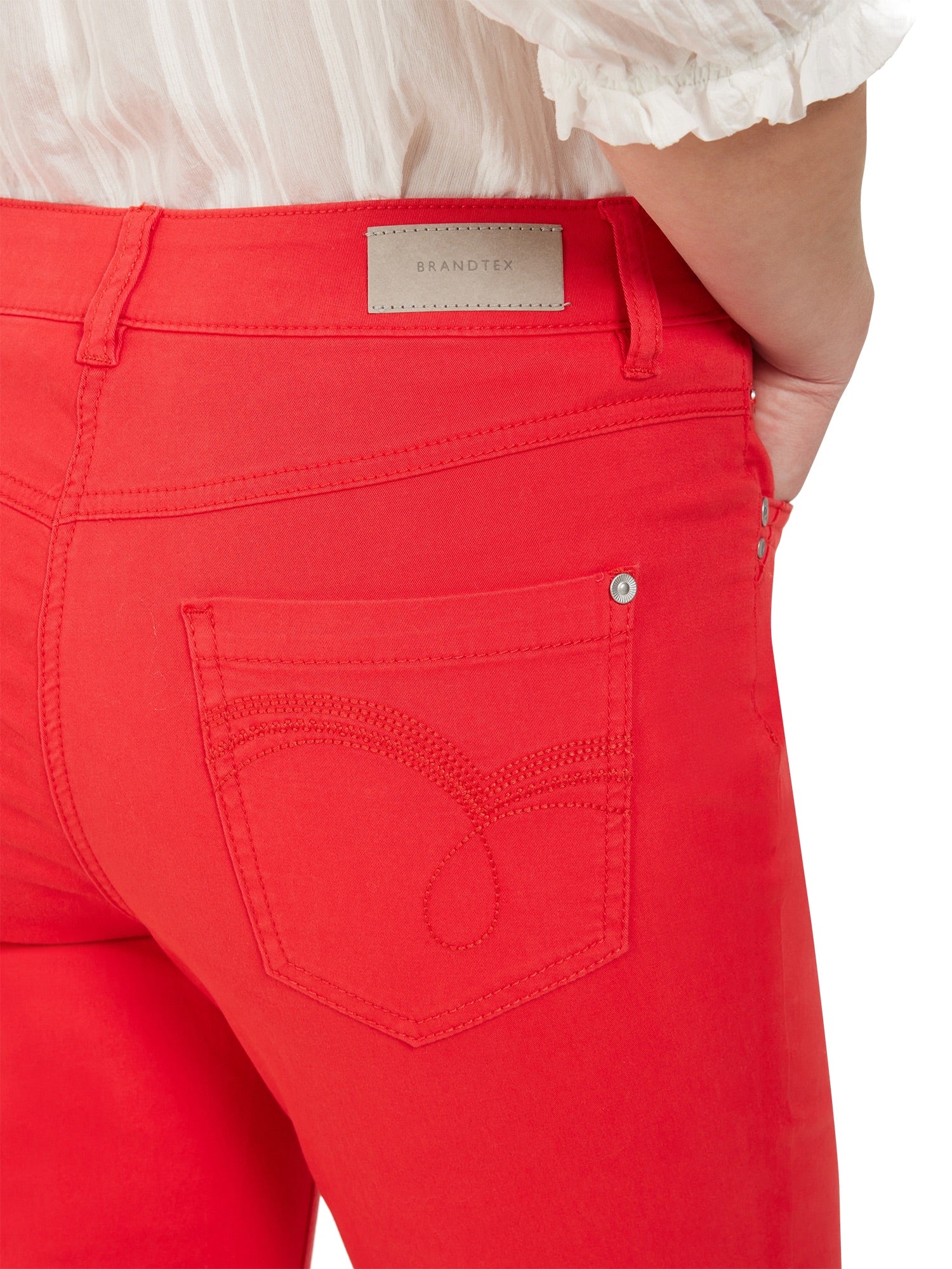 Brandtex Madelaine Cropped Jean in Red