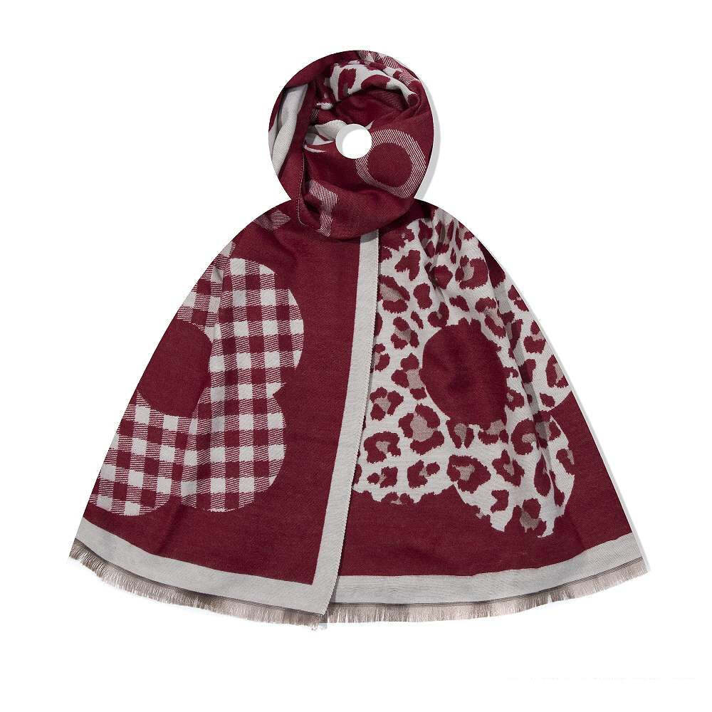 Clara Christmas Gift Box