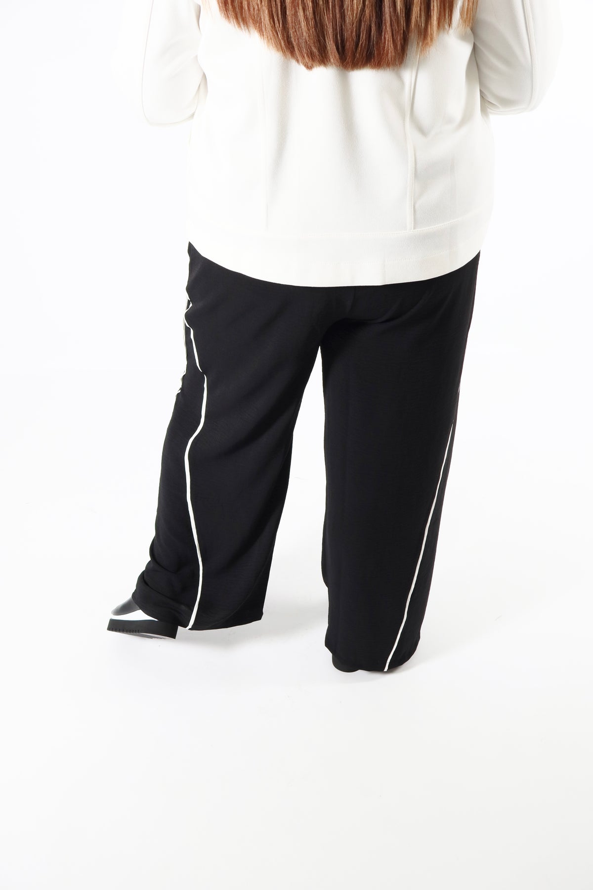 Curviss Wide Leg Trouser in Black