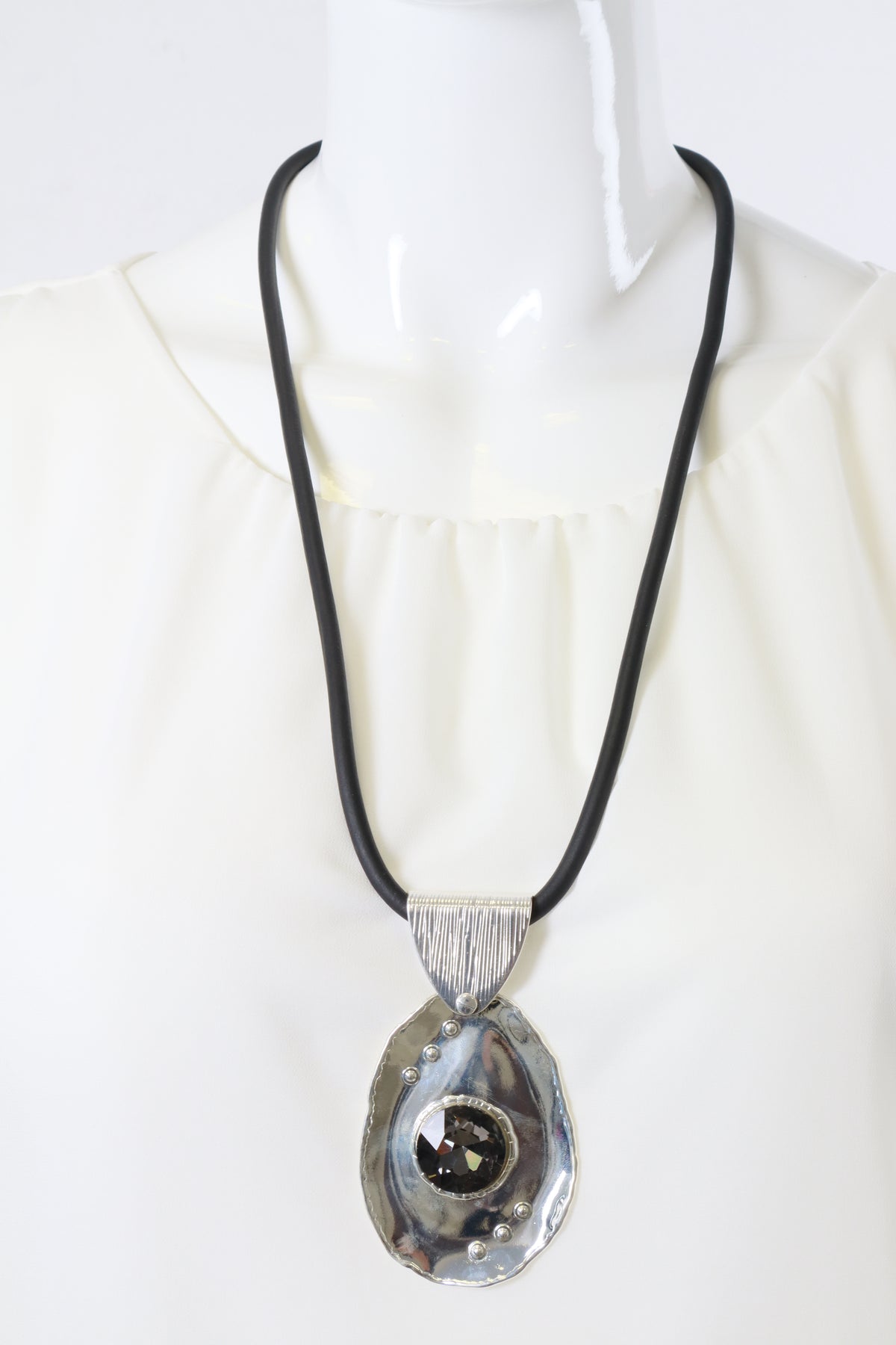 Doireann Necklace in Black and Silver