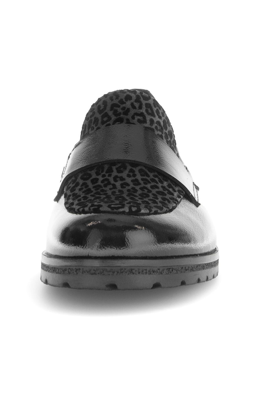 Gabor Patent Leather Shoe in Black with Leopard Print