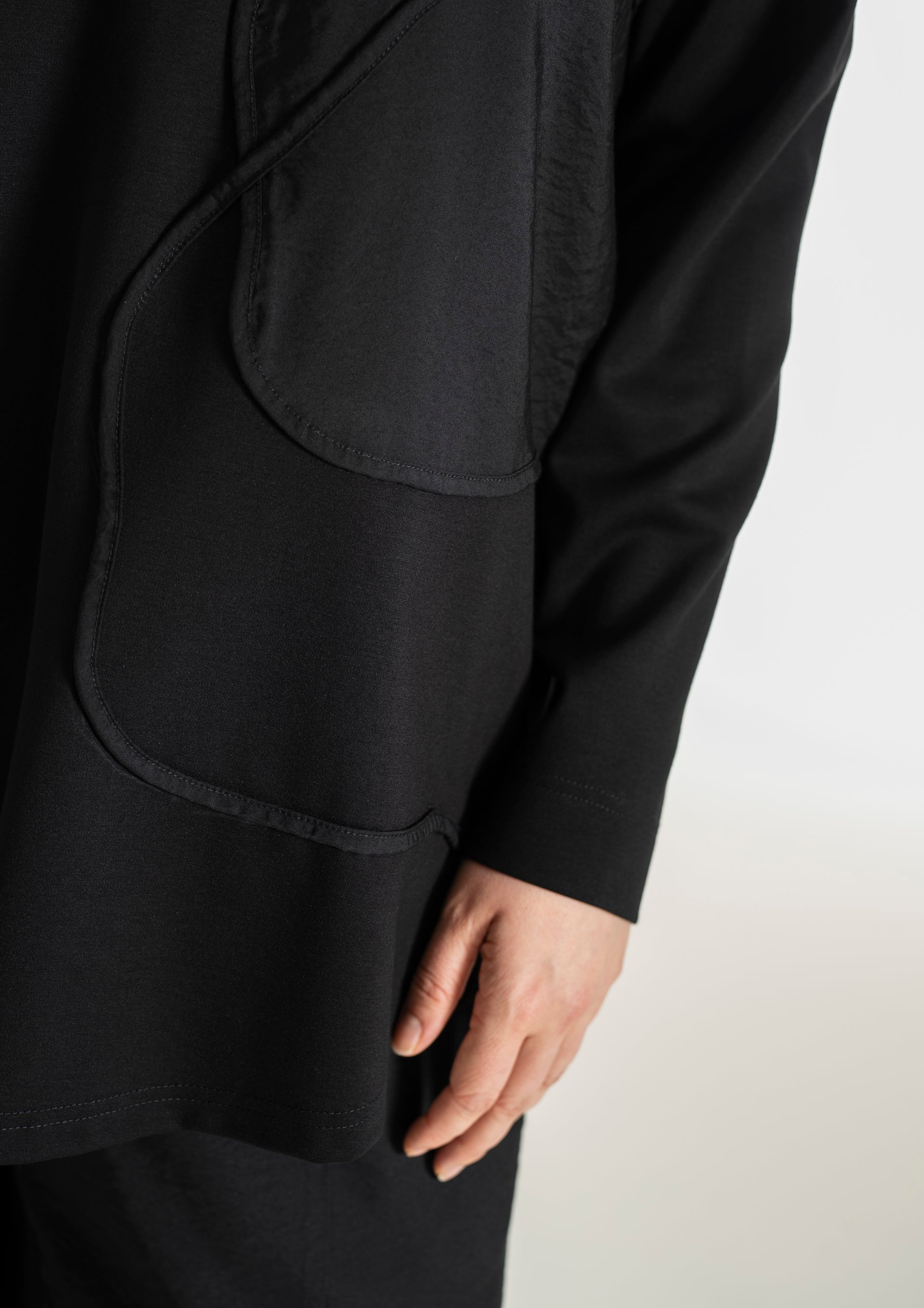 Gozzip Addison Blouse in Black
