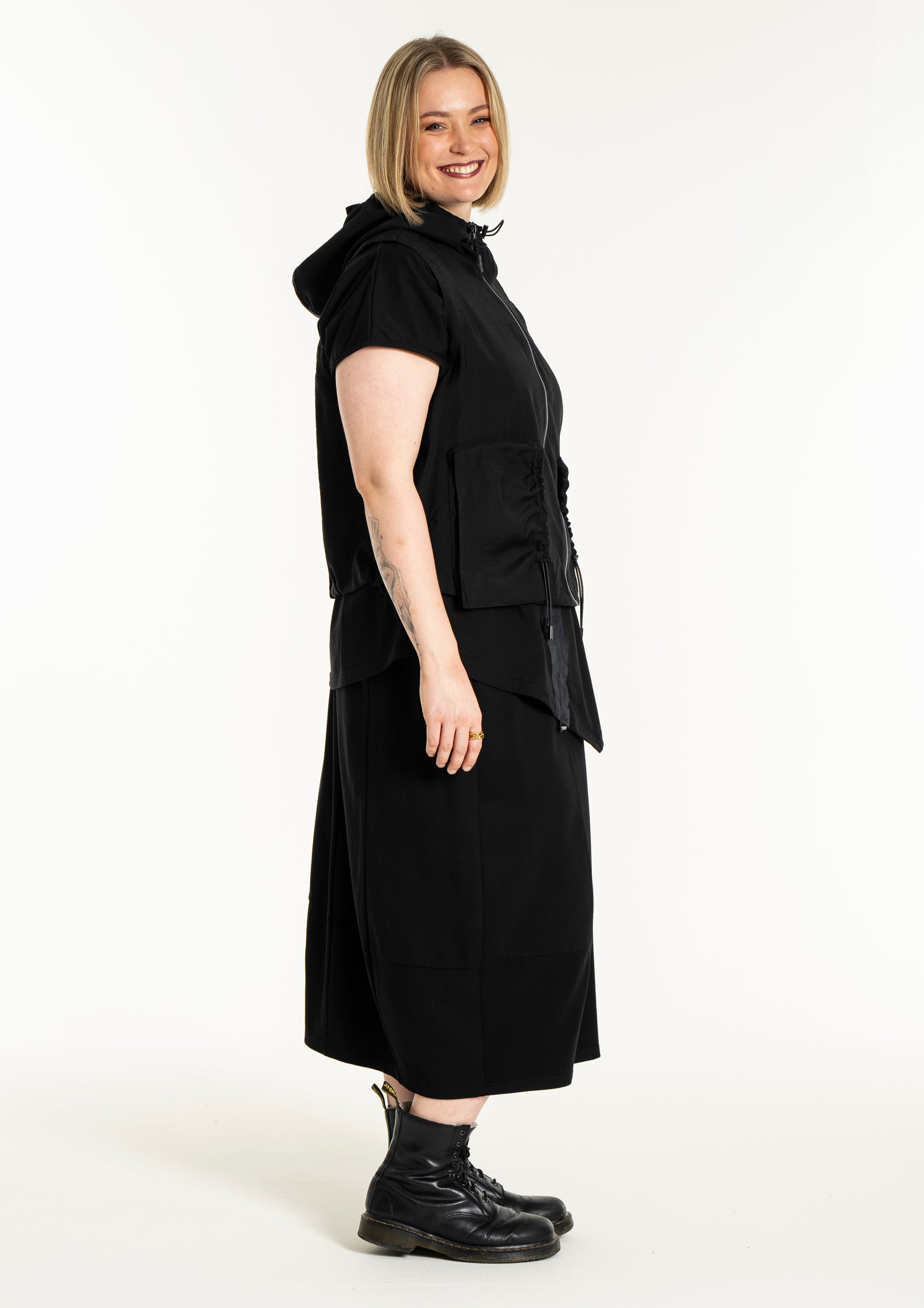 Gozzip Lydia Waistcoat in Black