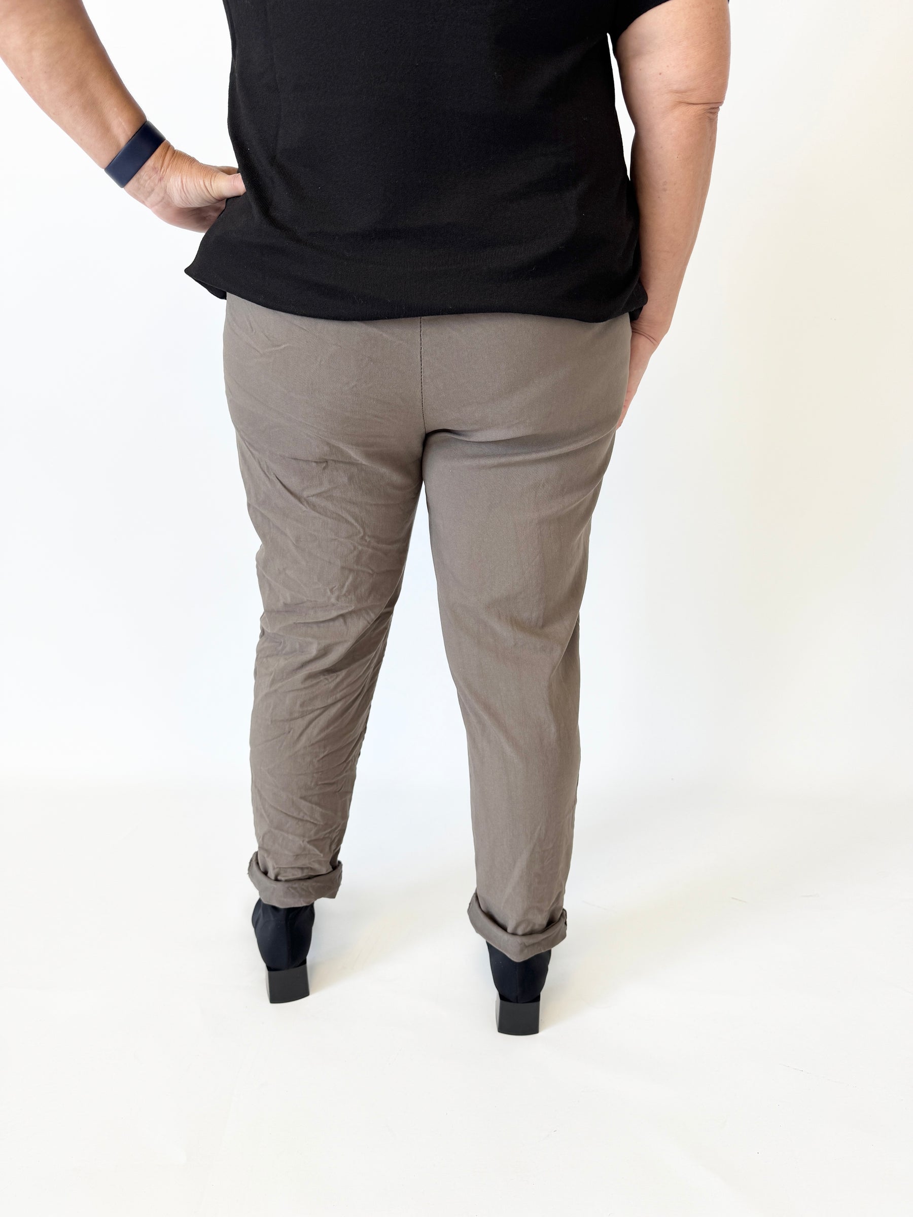 Grace Jogger in Taupe
