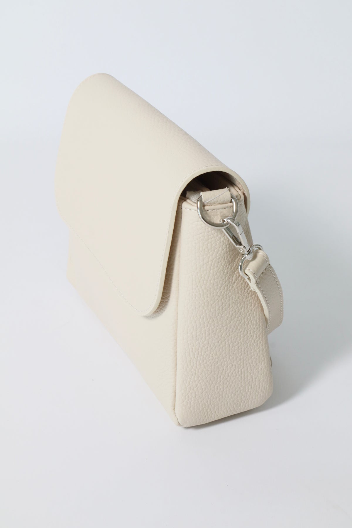 Millie Handbag in Cream