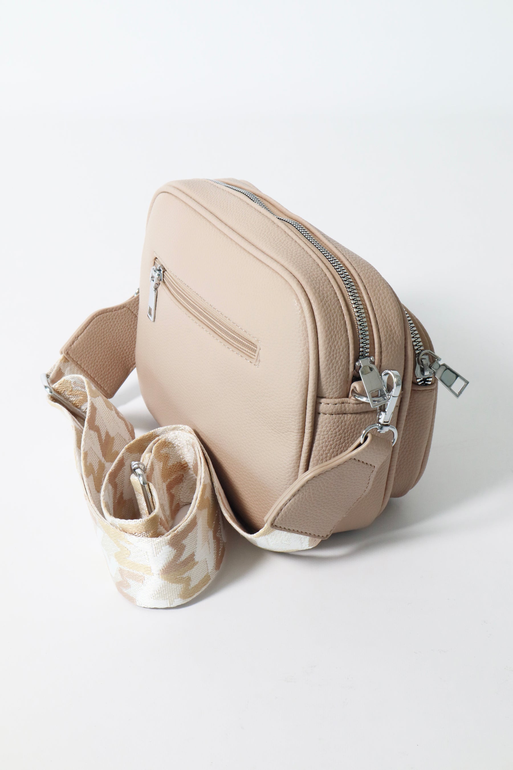 Ivy Handbag in Taupe