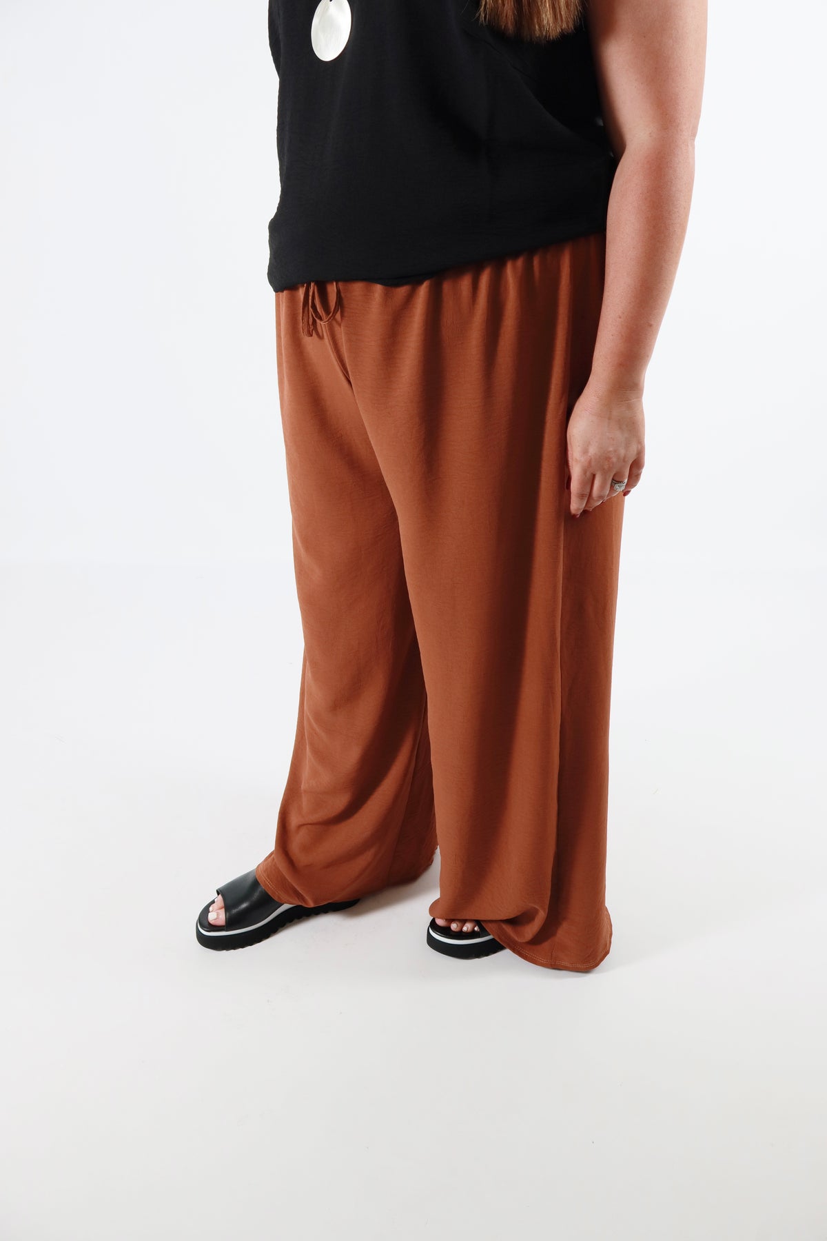 Bella Wide Leg Trousers in Rust
