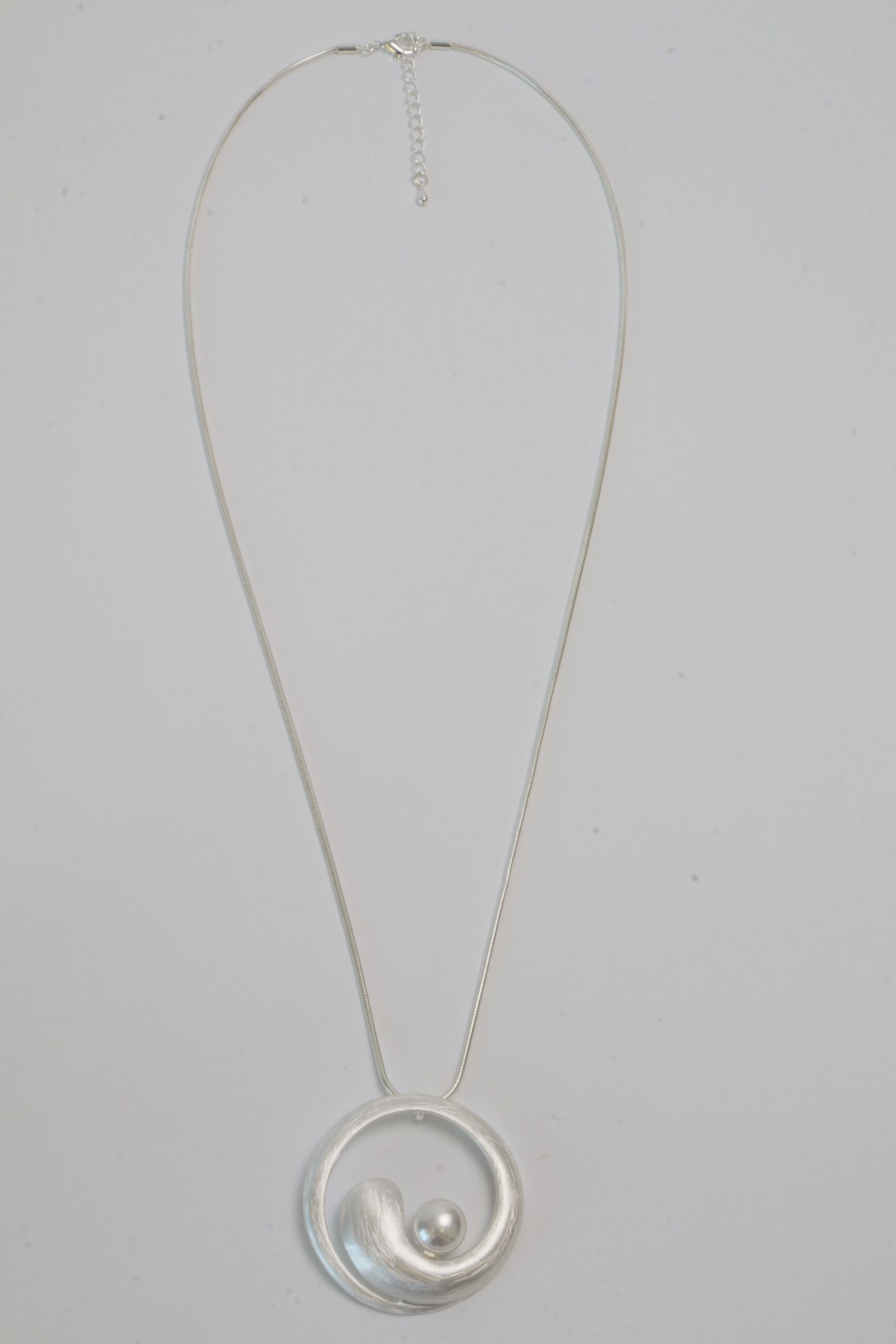 Nova Necklace in Silver