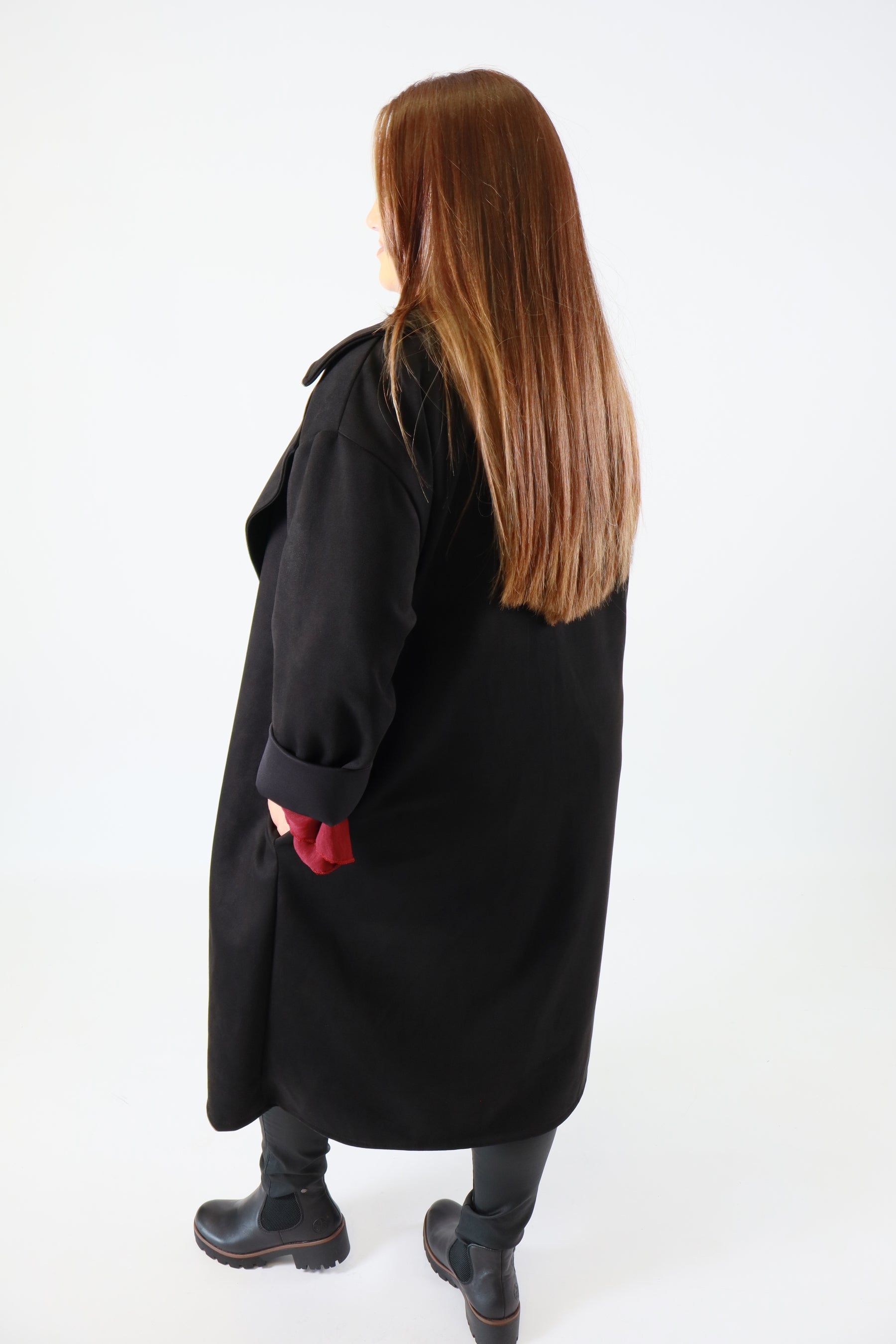 Ivy Jacket in Black