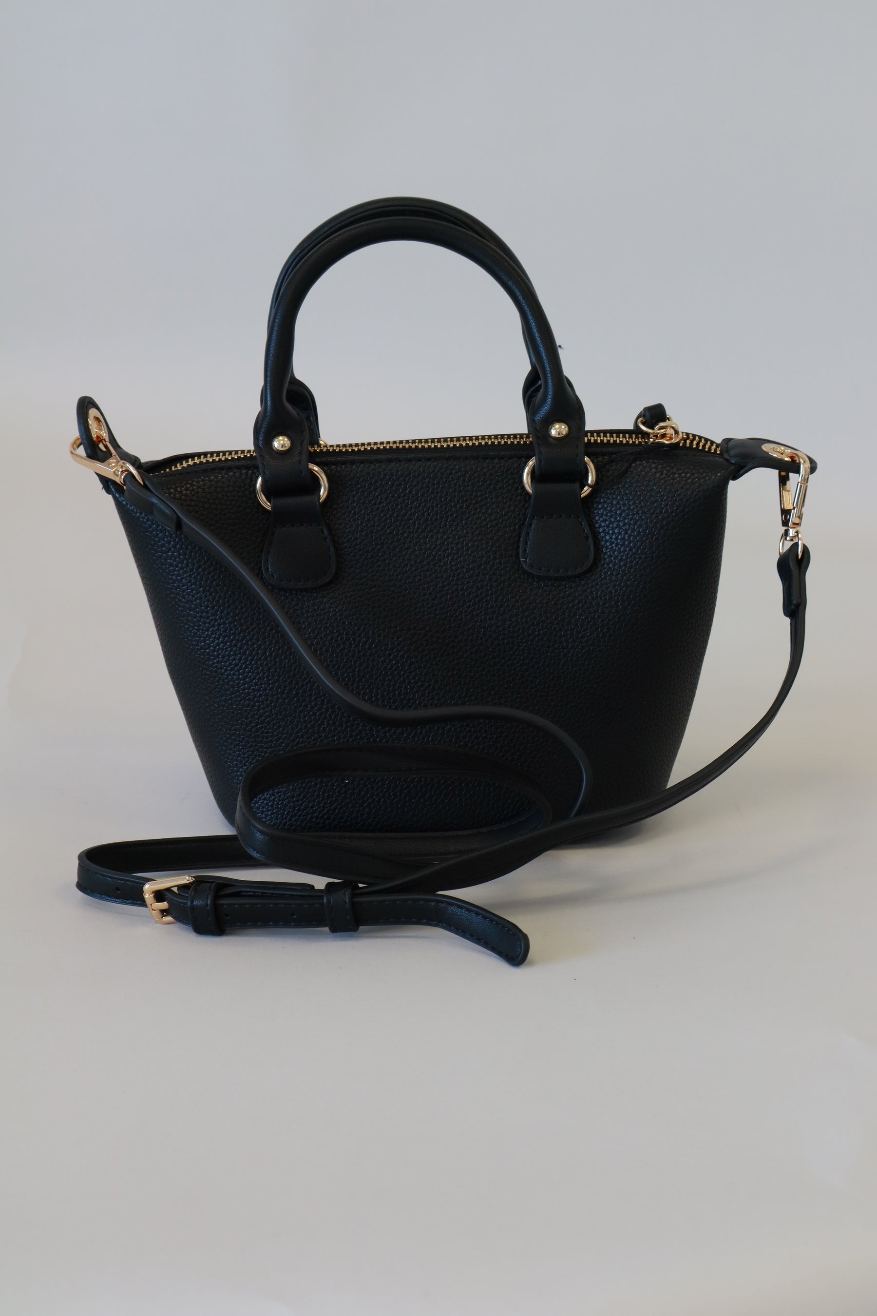 Leia Handbag in Black