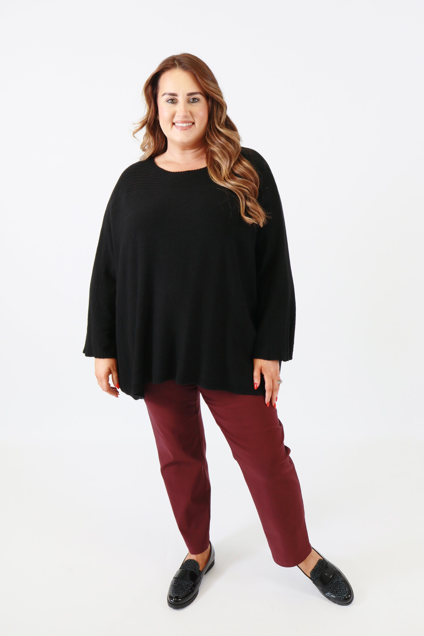 Isabell Oversized Knit Jumper in Black