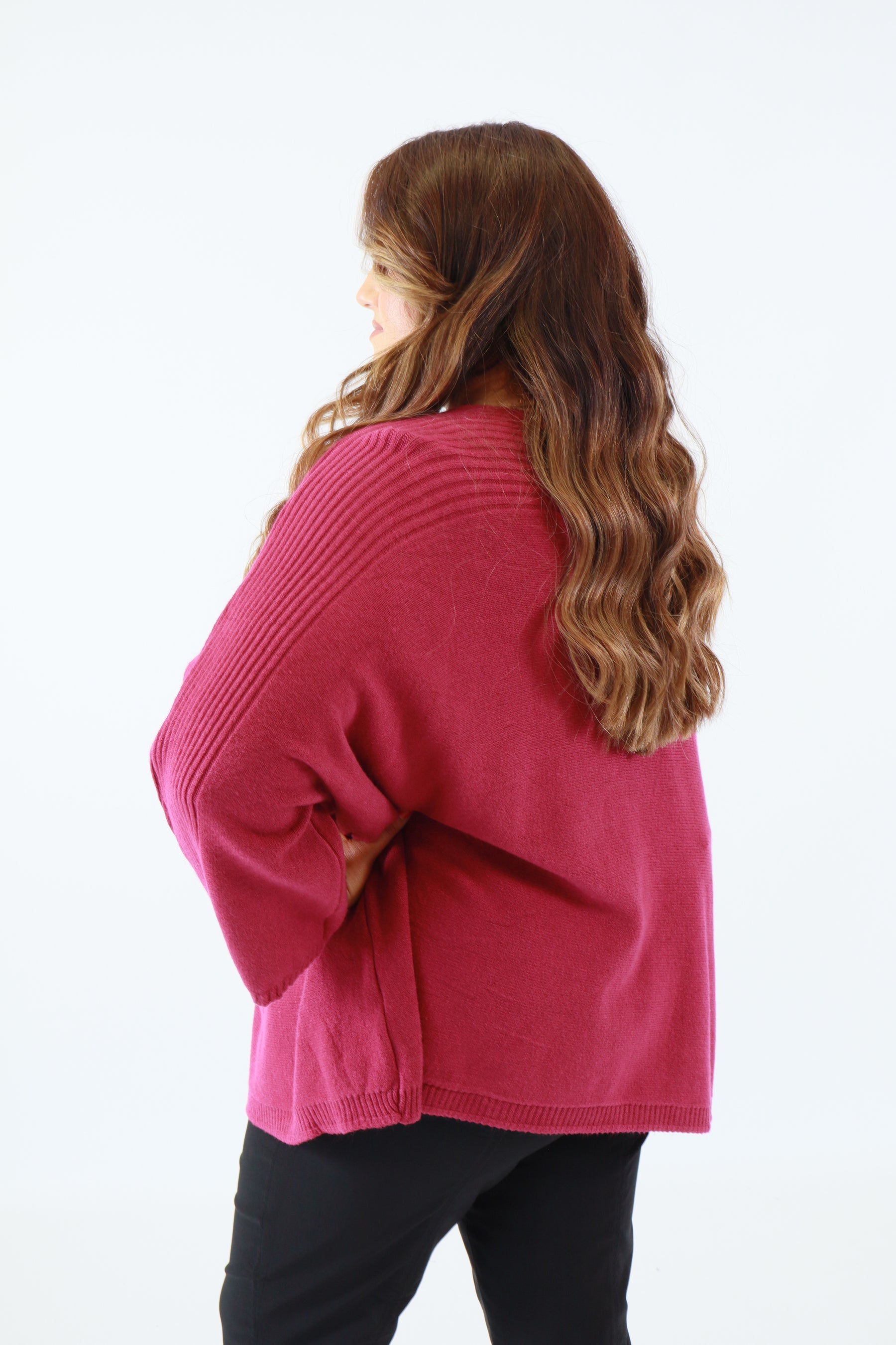 Isabell Oversized Knit Jumper in Magenta