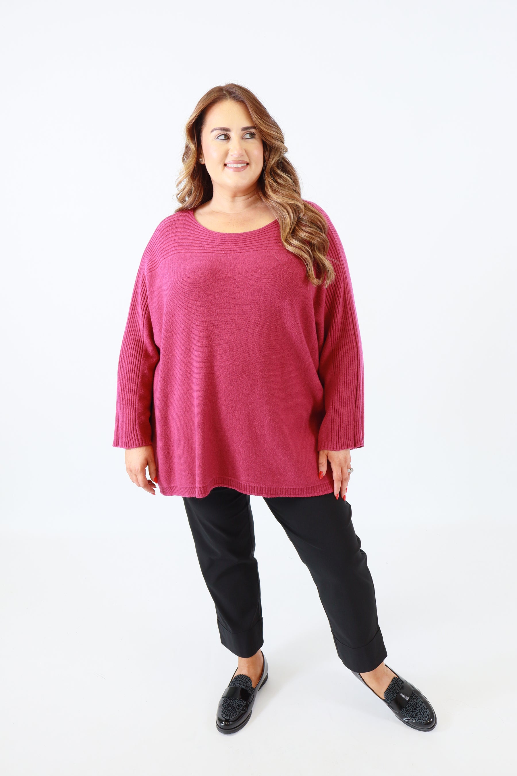 Isabell Oversized Knit Jumper in Magenta