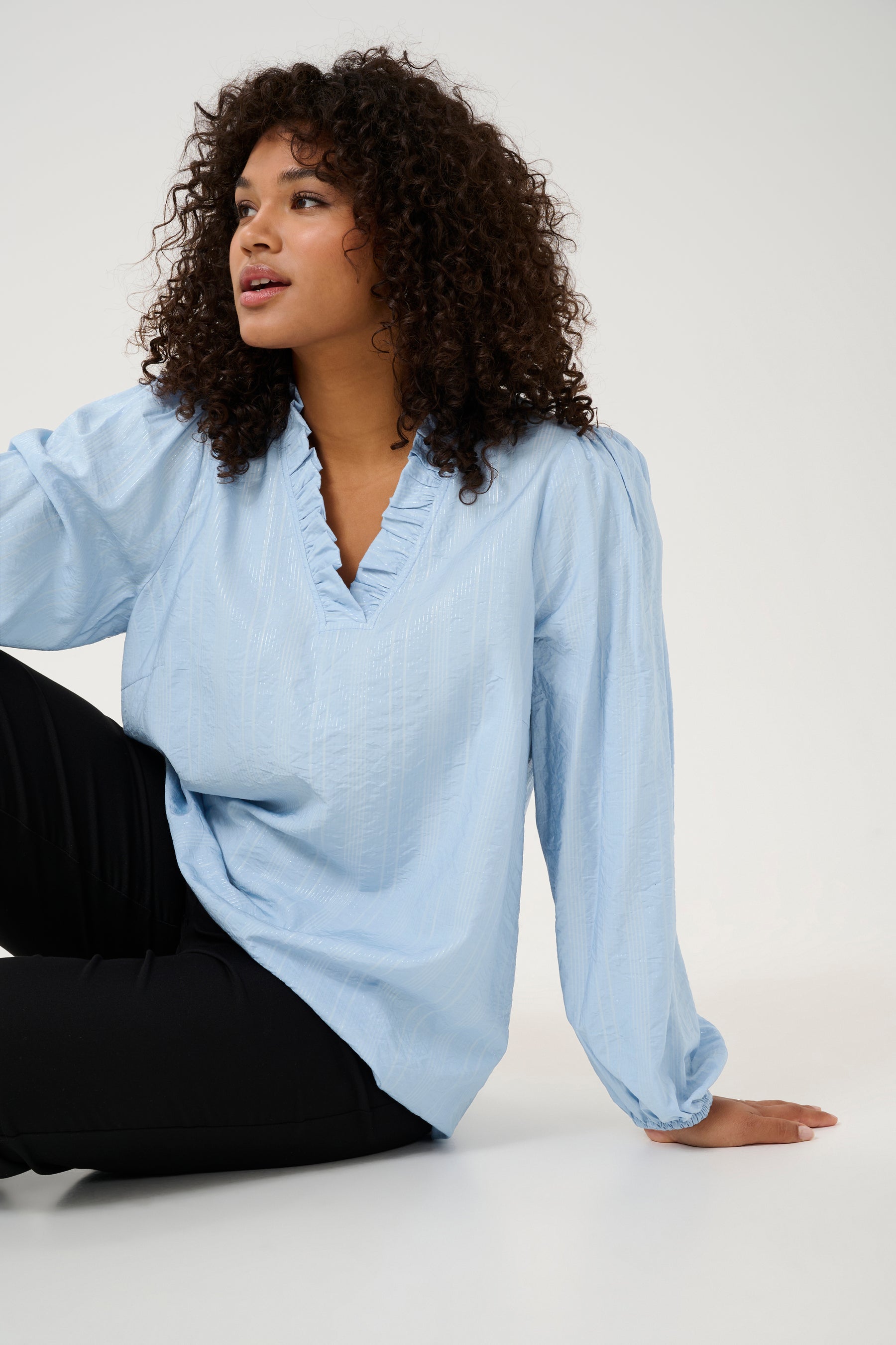 Kaffe Curve Anni Blouse in Blue