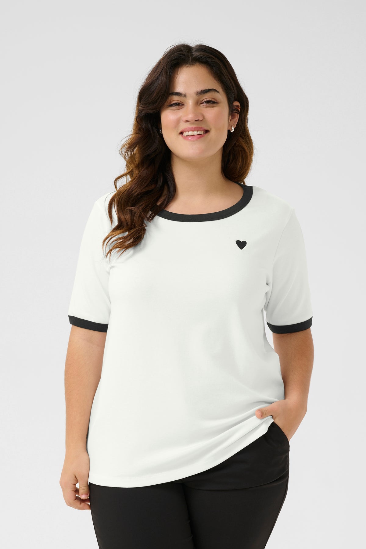 Kaffe Curve Cliana T-Shirt in Black