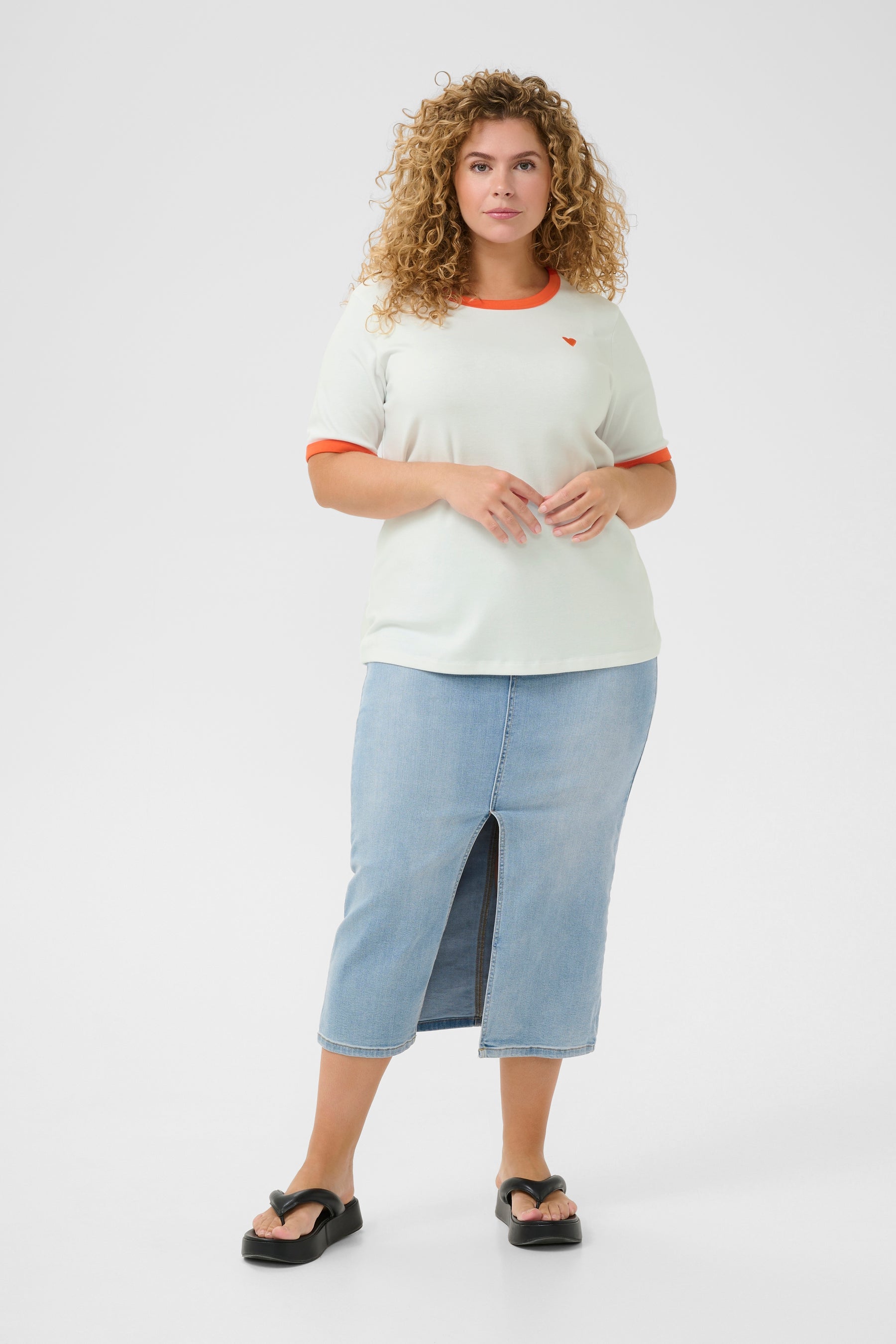 Kaffe Curve Cliana T-Shirt in Orange