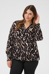 Kaffe Curve Diana Blouse in Black Tiger Print