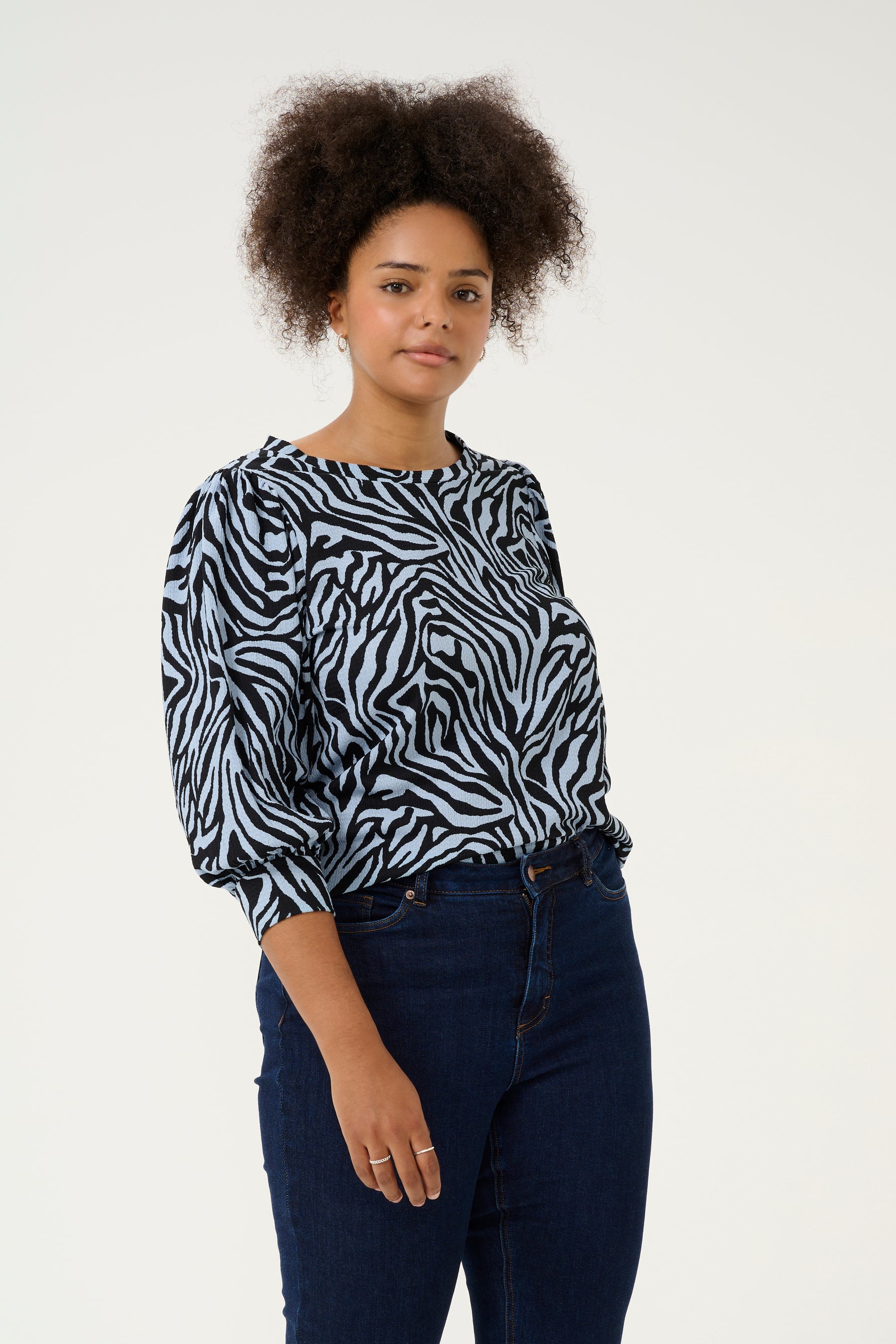 Kaffe Curve Ivena Top in Blue