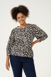 Kaffe Curve Ivena Top in White