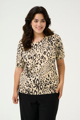 Kaffe Curve Lizzy Knit Top in Leopard Print