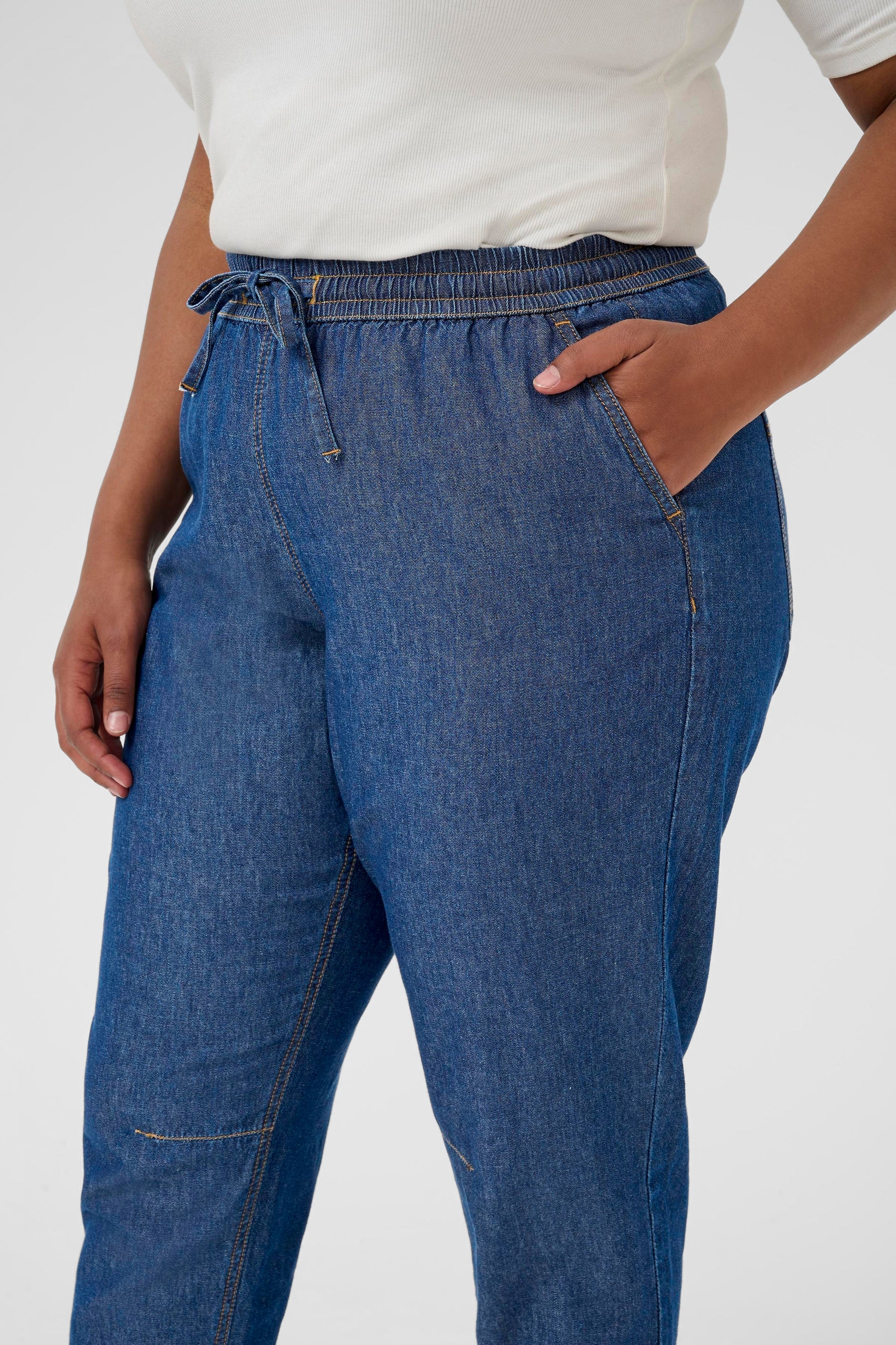 Kaffe Curve Louisa Trousers in Blue