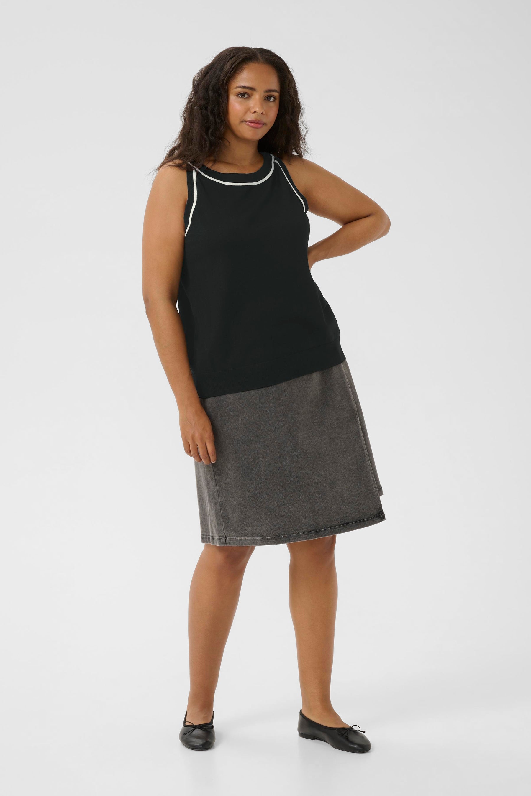 Kaffe Curve Mallie Knit Vest in Black