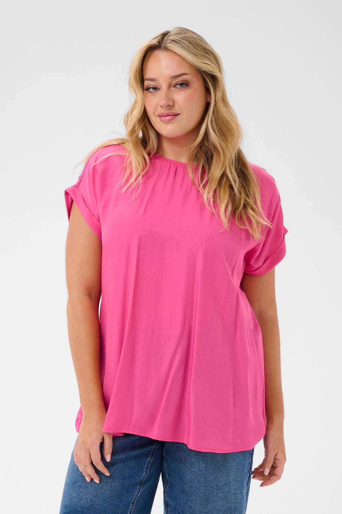 Kaffe Curve Milia Blouse in Fuchsia