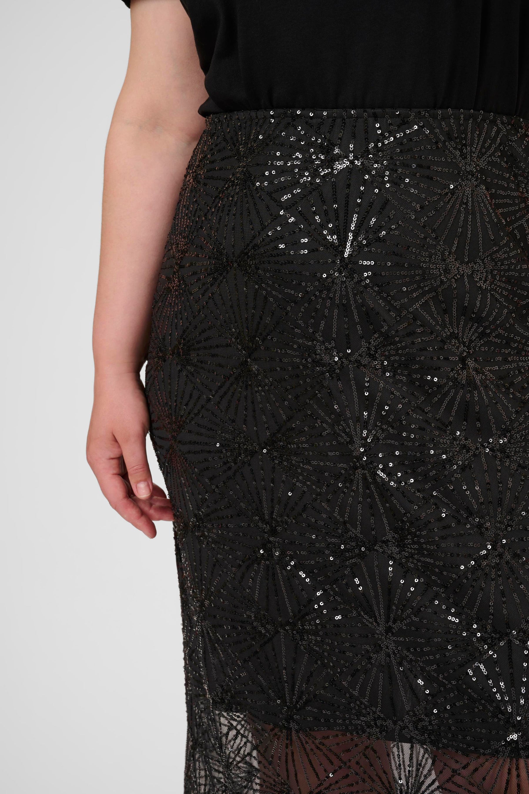 Kaffe Curve Minna Skirt in Black