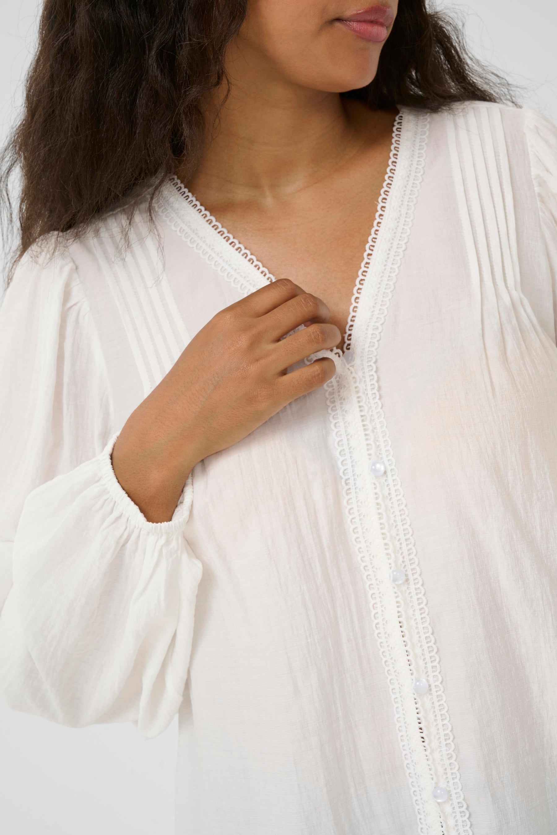 Kaffe Curve Mirana Blouse in White