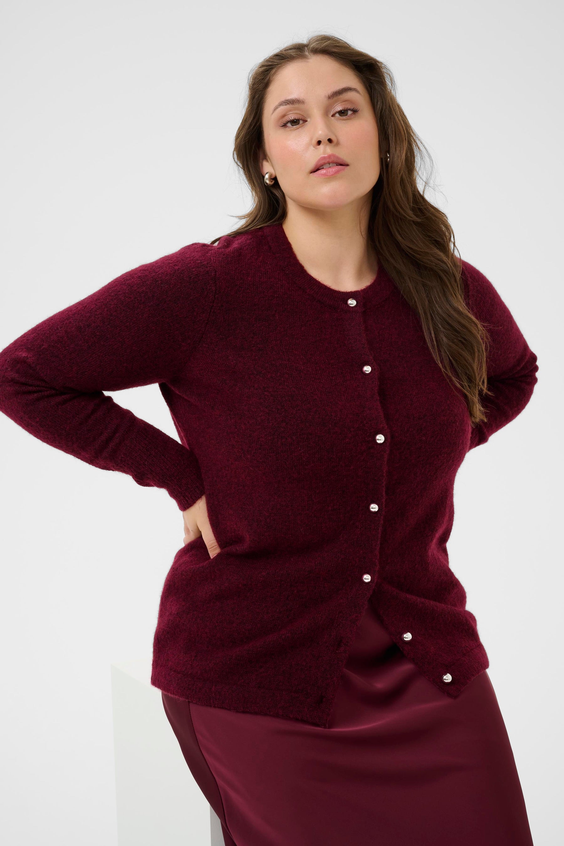 Kaffe Curve Niela Cardigan in Wine