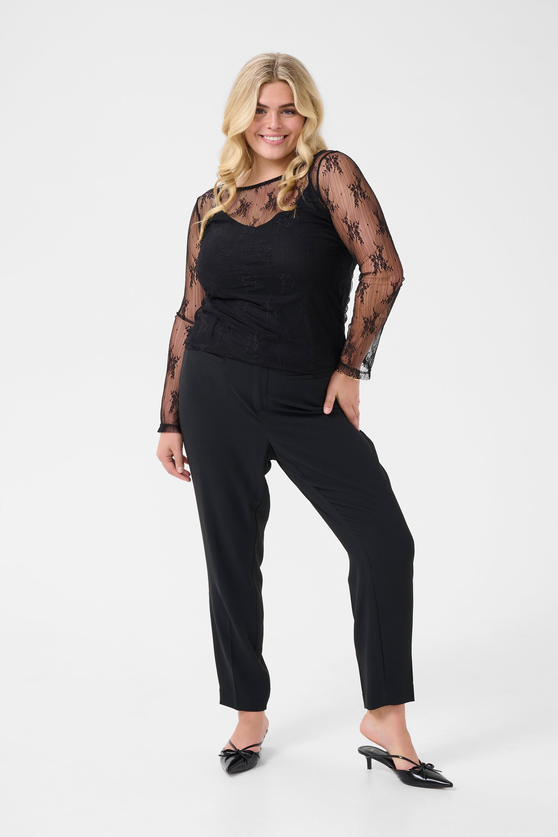 Kaffe Curve Pen Lace Top in Black