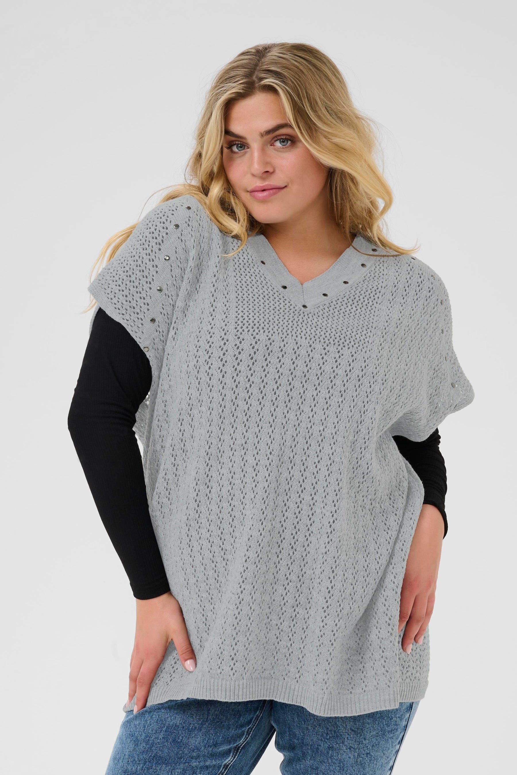 Kaffe Curve Rosa Poncho in Grey