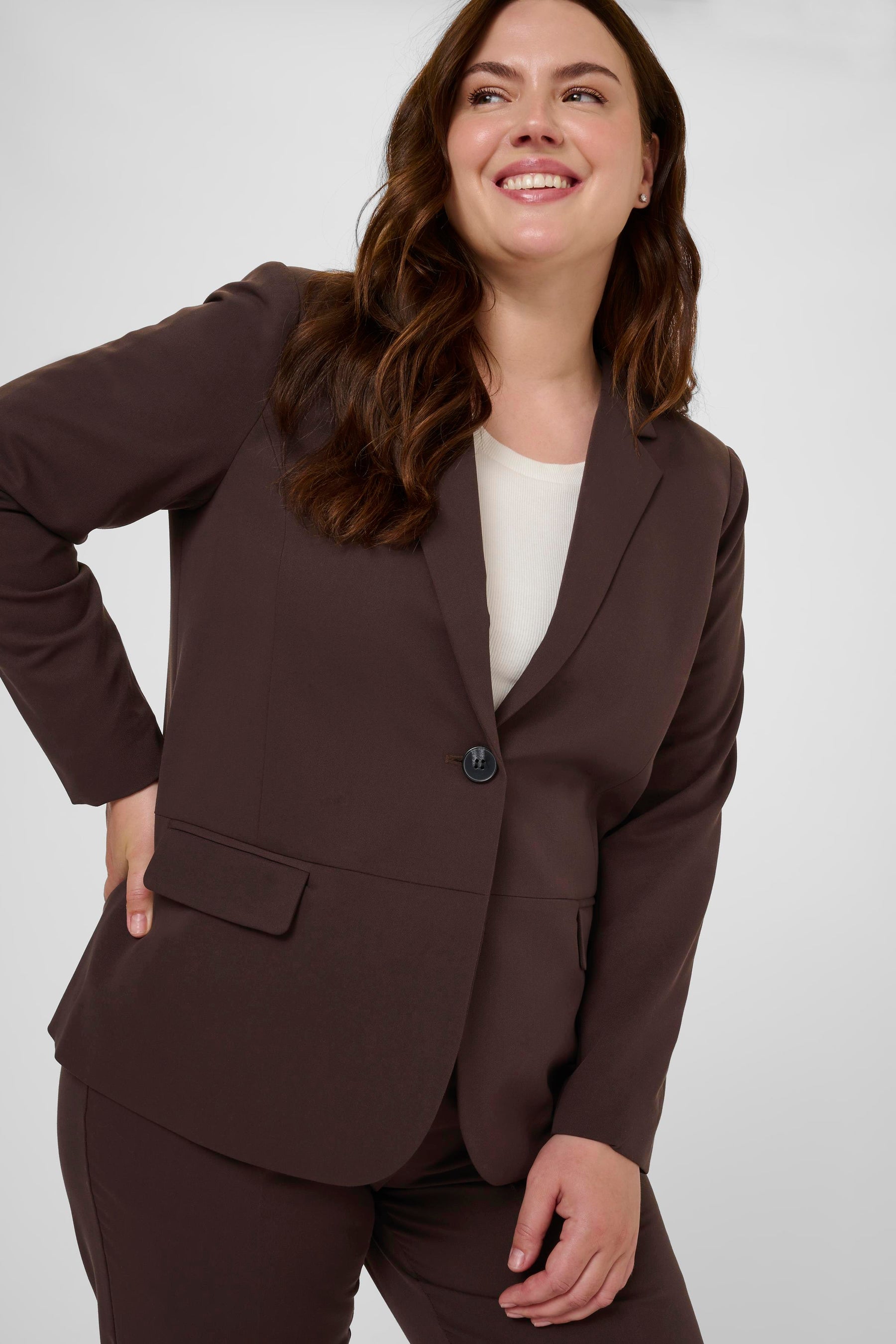 Kaffe Curve Sakira Blazer in Brown