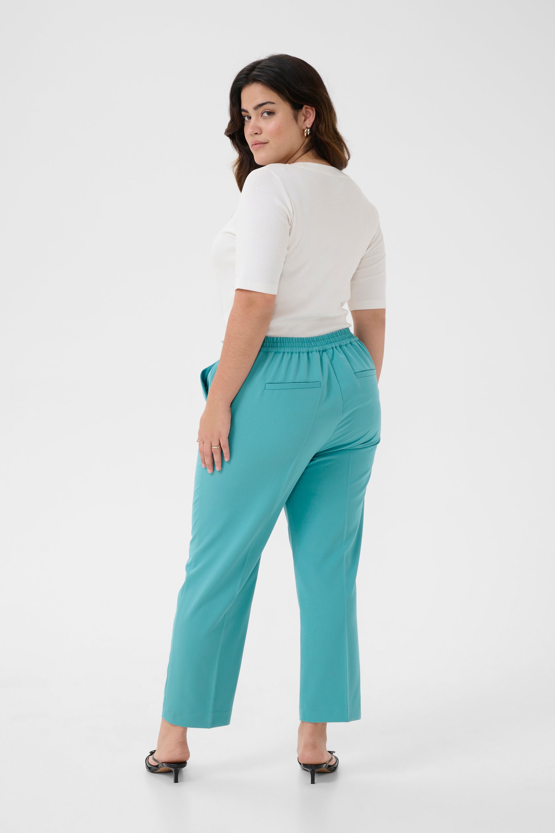 Kaffe Curve Sakira Crop Trousers in Teal