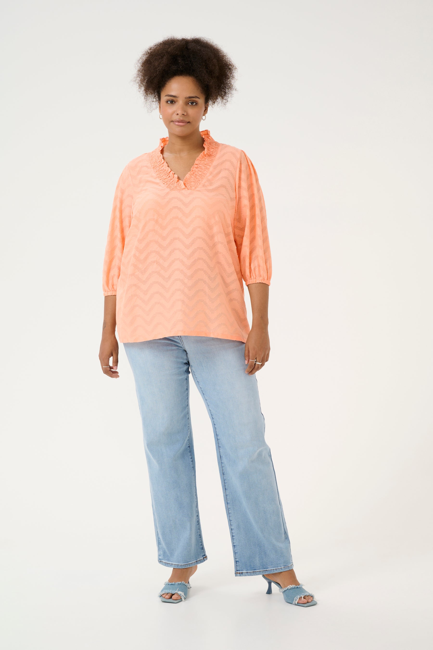 Kaffe Curve Vitana Blouse in Peach