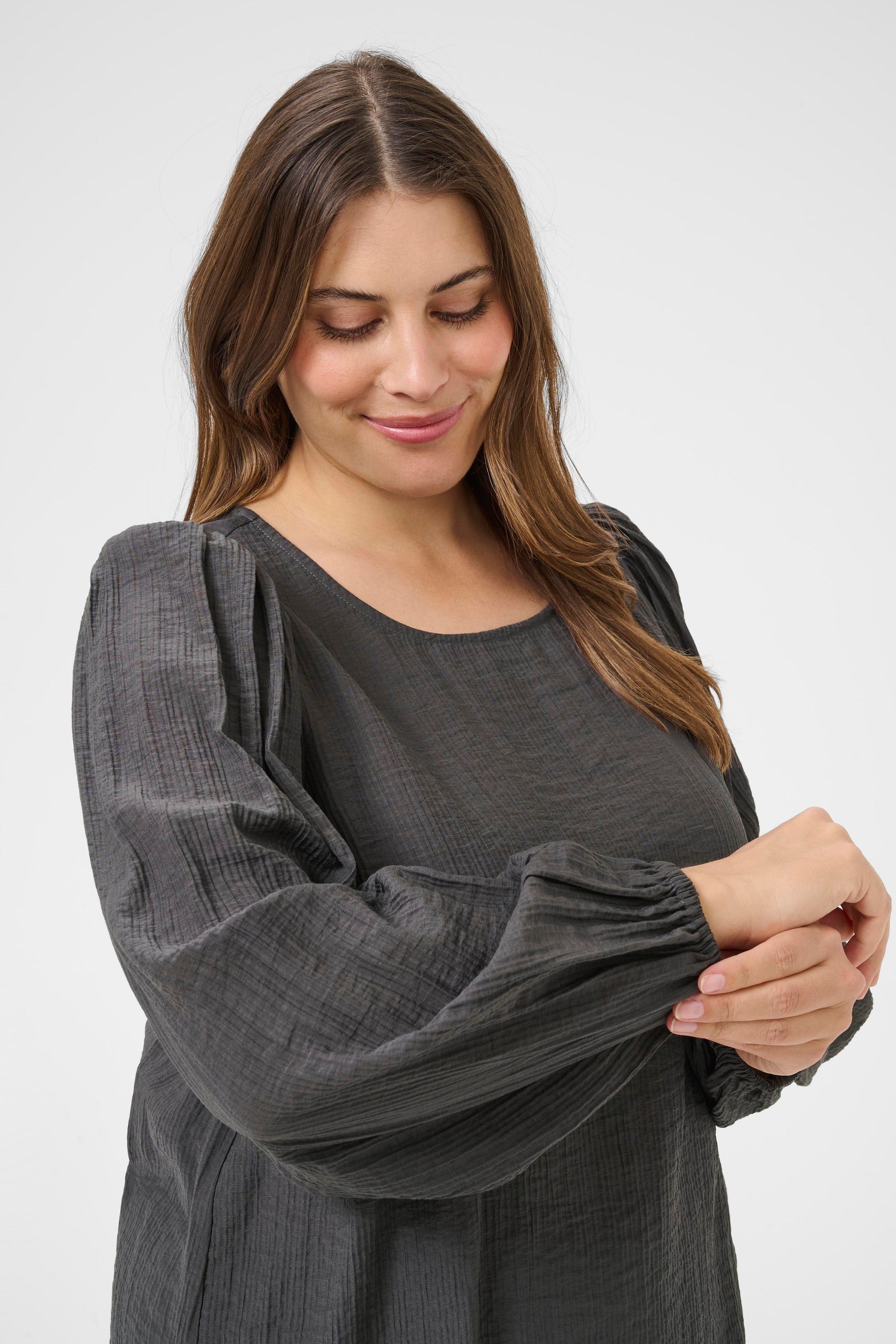 Kaffe Curve Viva Blouse in Charcoal