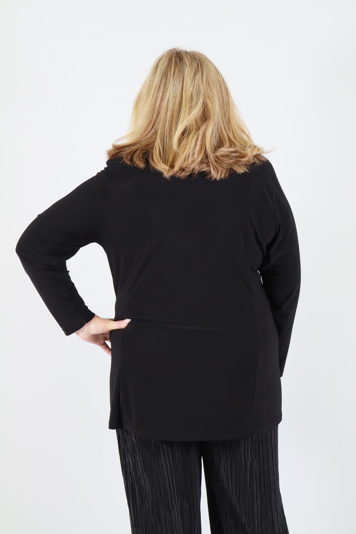 Magna A-Line Top in Black