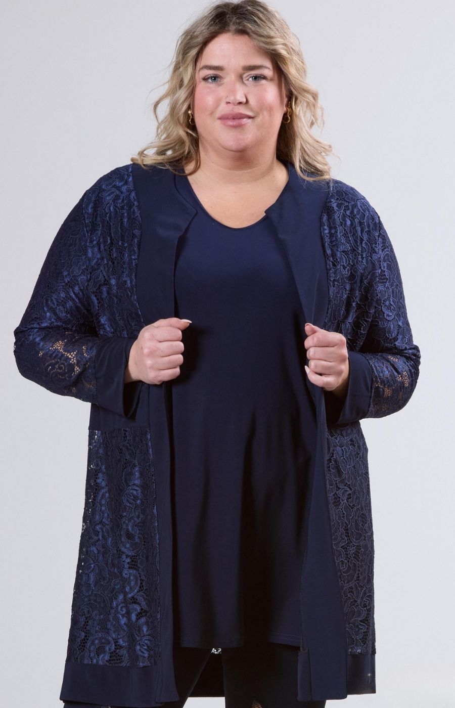 Magna Lace Cardigan in Navy