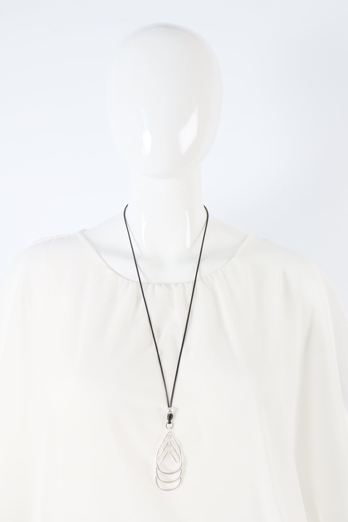 Maria Necklace in Silver